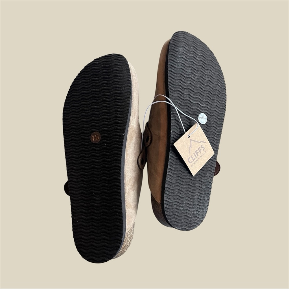 Cliffs by White Mountain Tan Suede Clogs - Picture 3 of 4